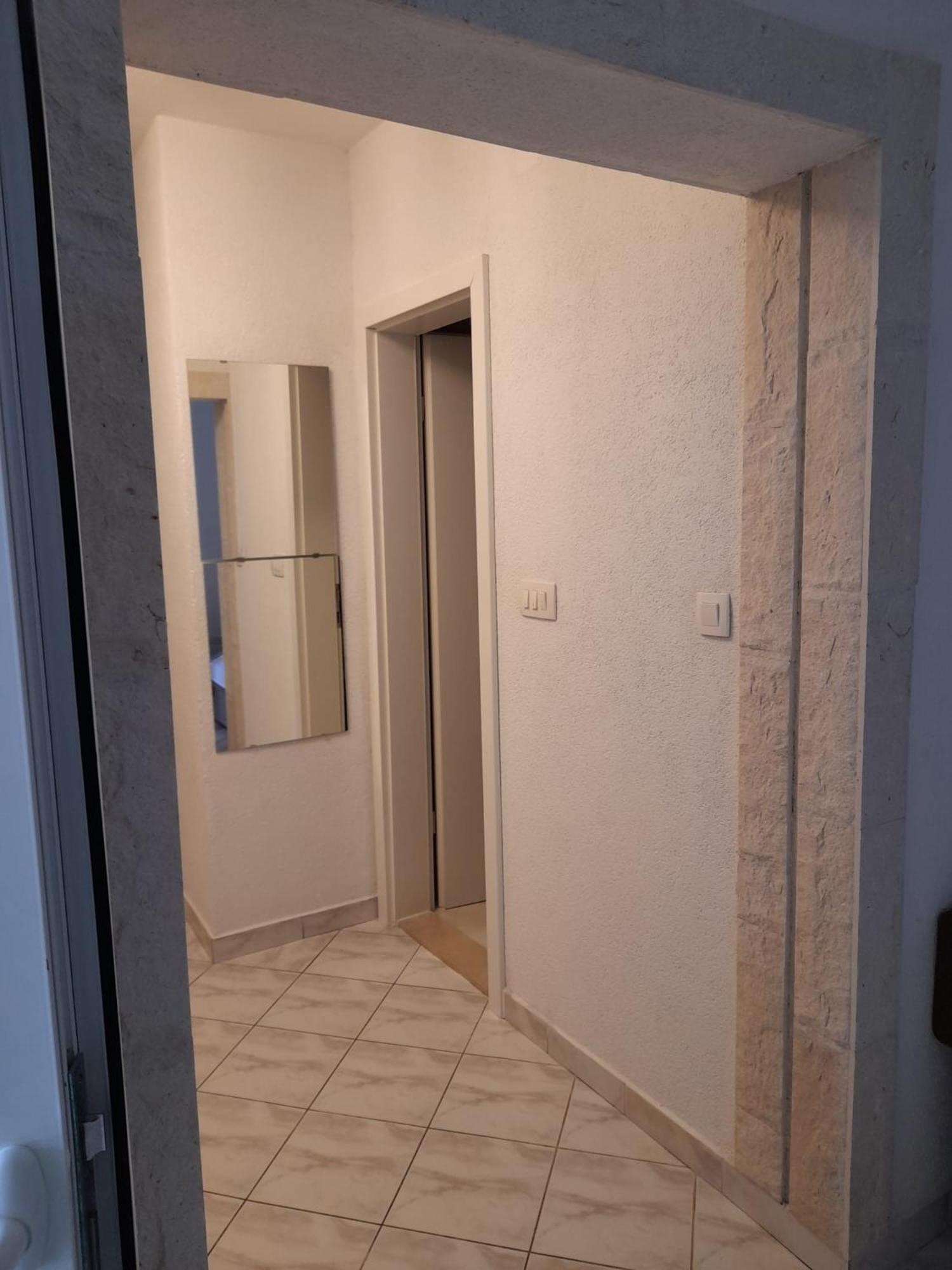 Malou Apartment