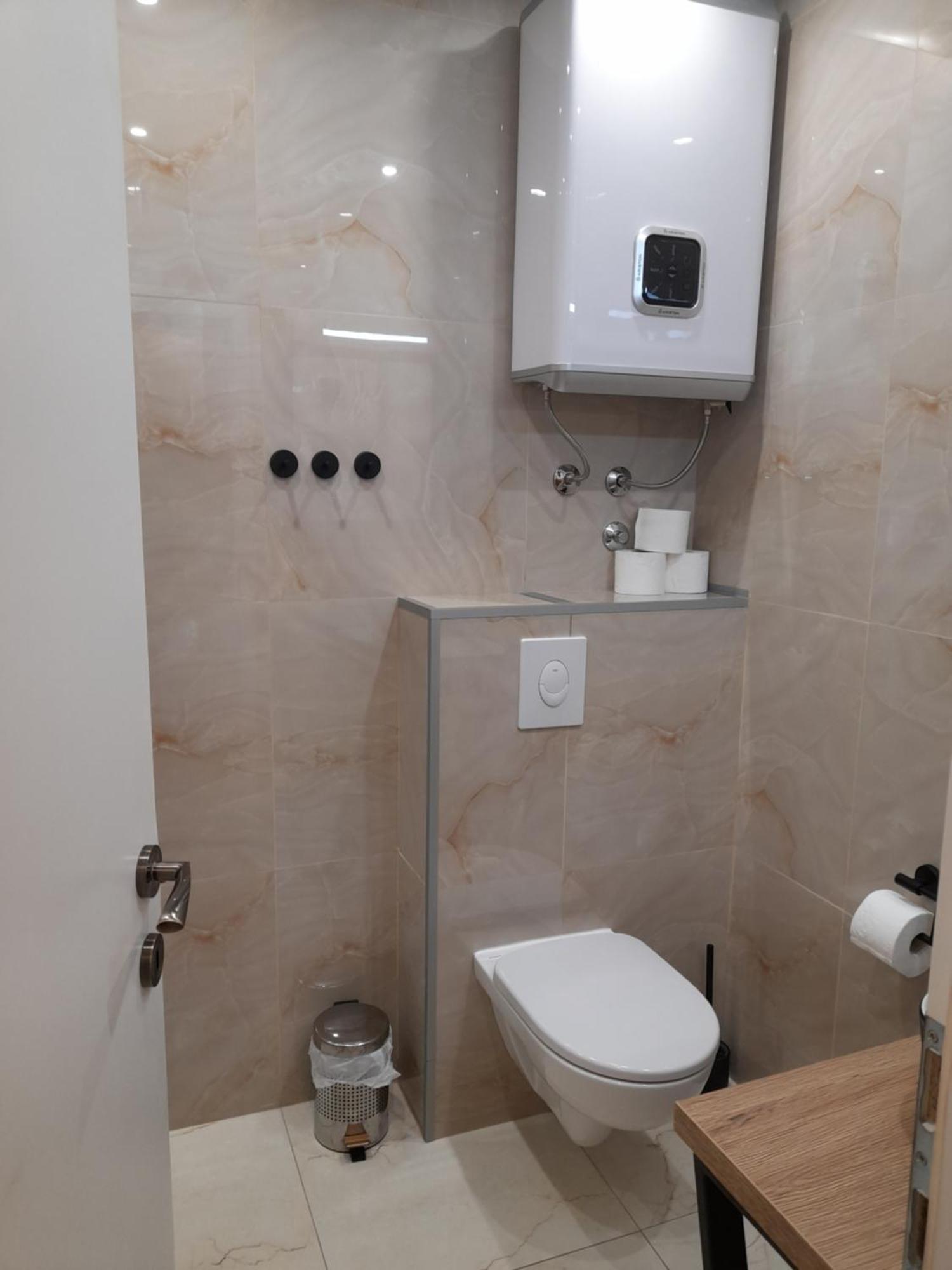 Apartment Malou Baska Voda